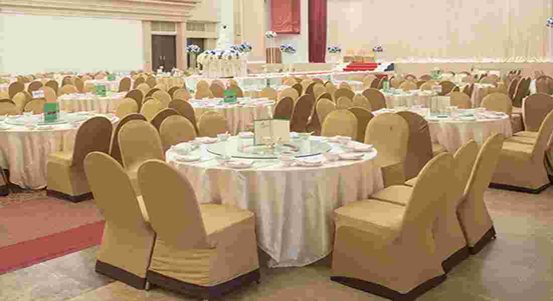 banquet halls in morjim