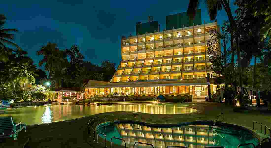 5 star wedding hotels in madh