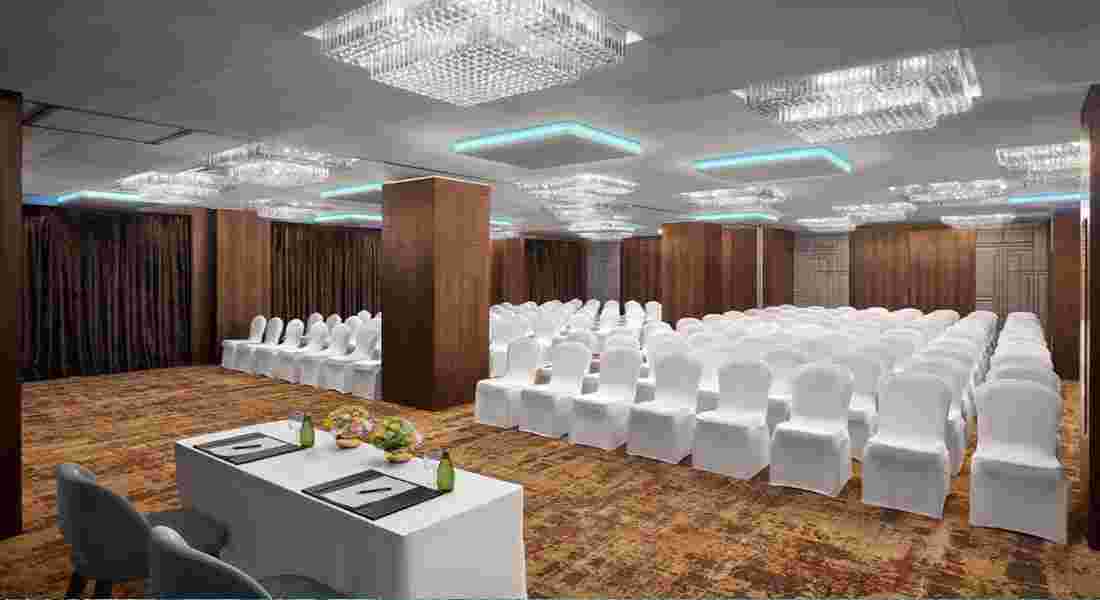 banquet halls in juhu