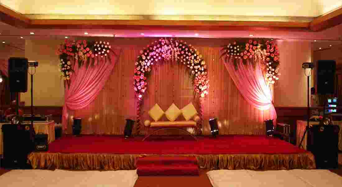 banquet halls in andheri west