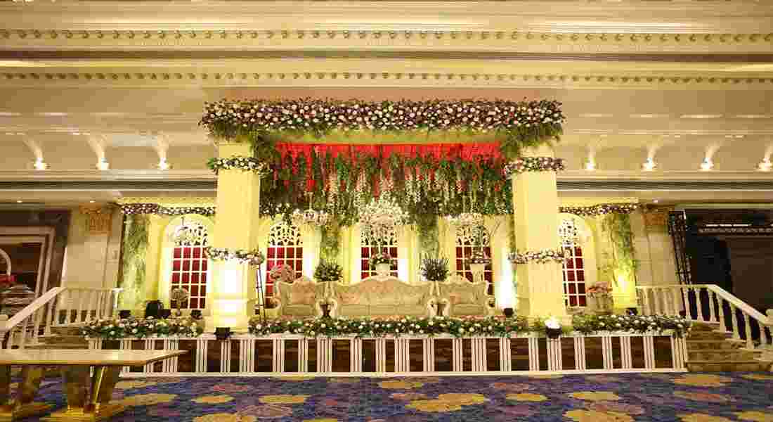 wedding farmhouse in partapur