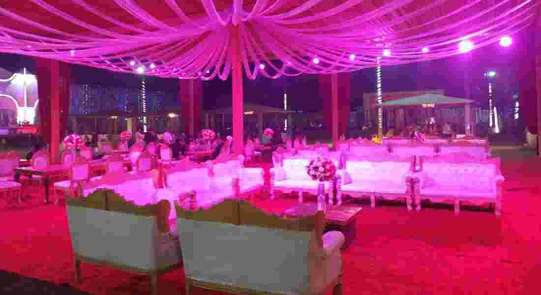 wedding farmhouse in partapur