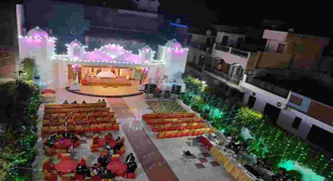 banquet halls in garh road