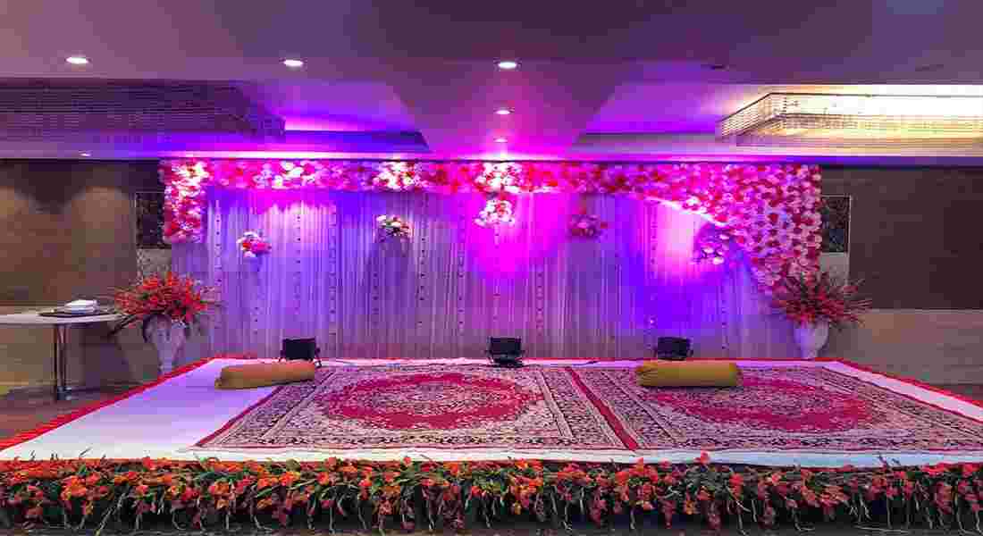 small function halls in qaisar bagh