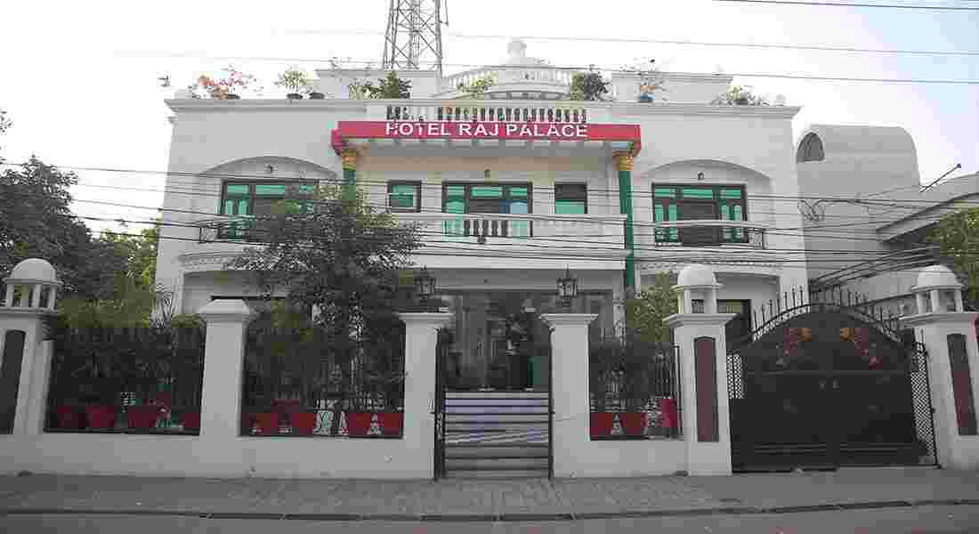 small function halls in charbagh