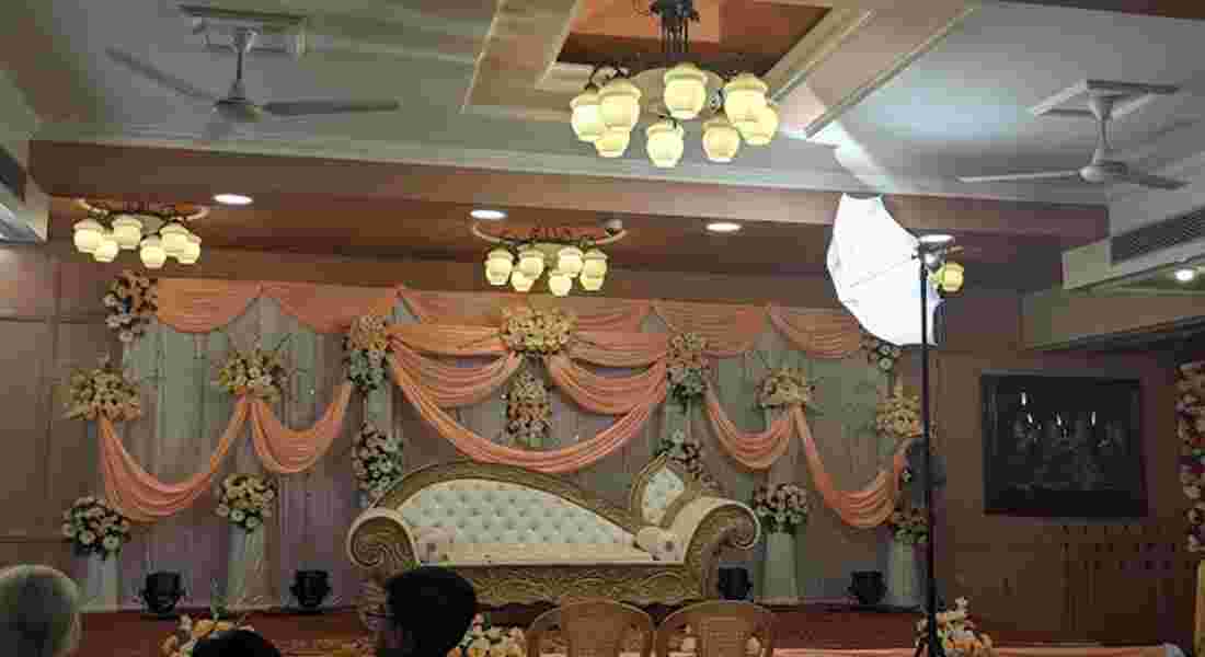 party halls in mahanagar