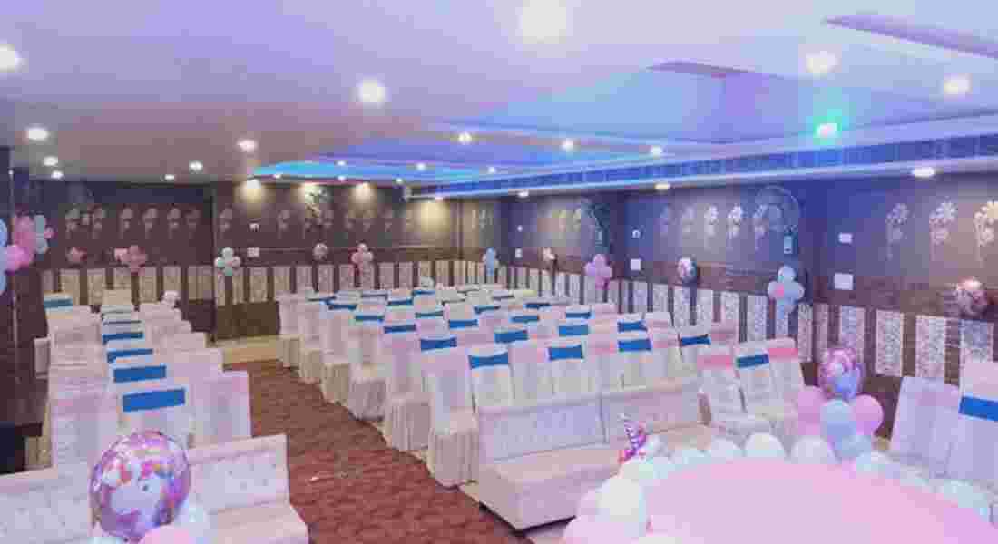 banquet halls in kanpur road