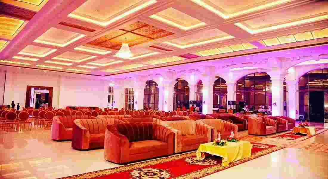 5 star wedding hotels in kursi road