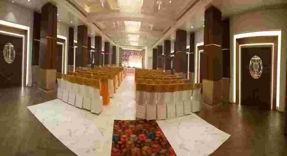 small function halls in gomti nagar