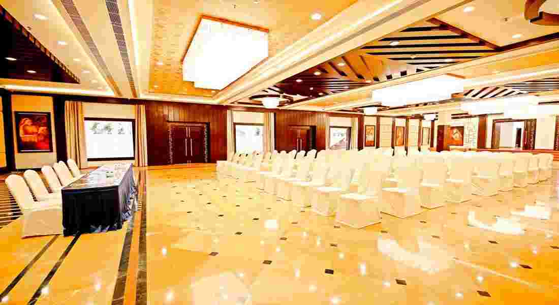 5 star wedding hotels in hiran magri