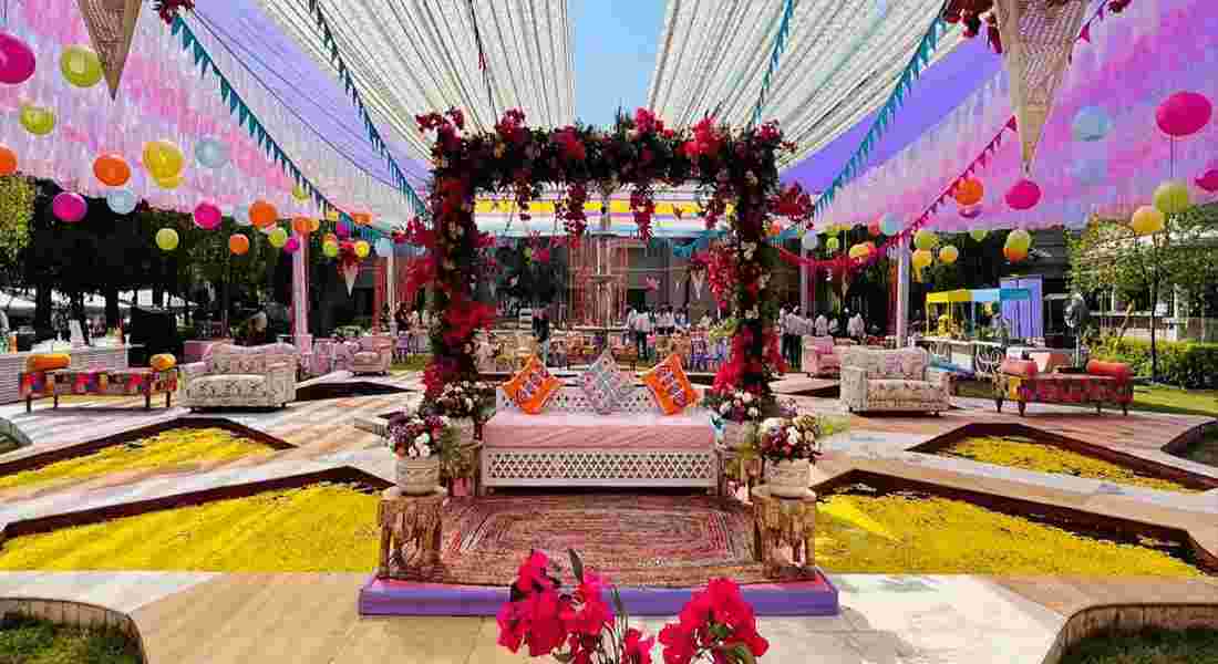 5 star wedding hotels in hiran magri