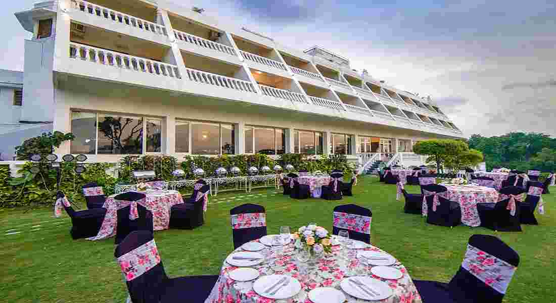 banquet halls in ambamata