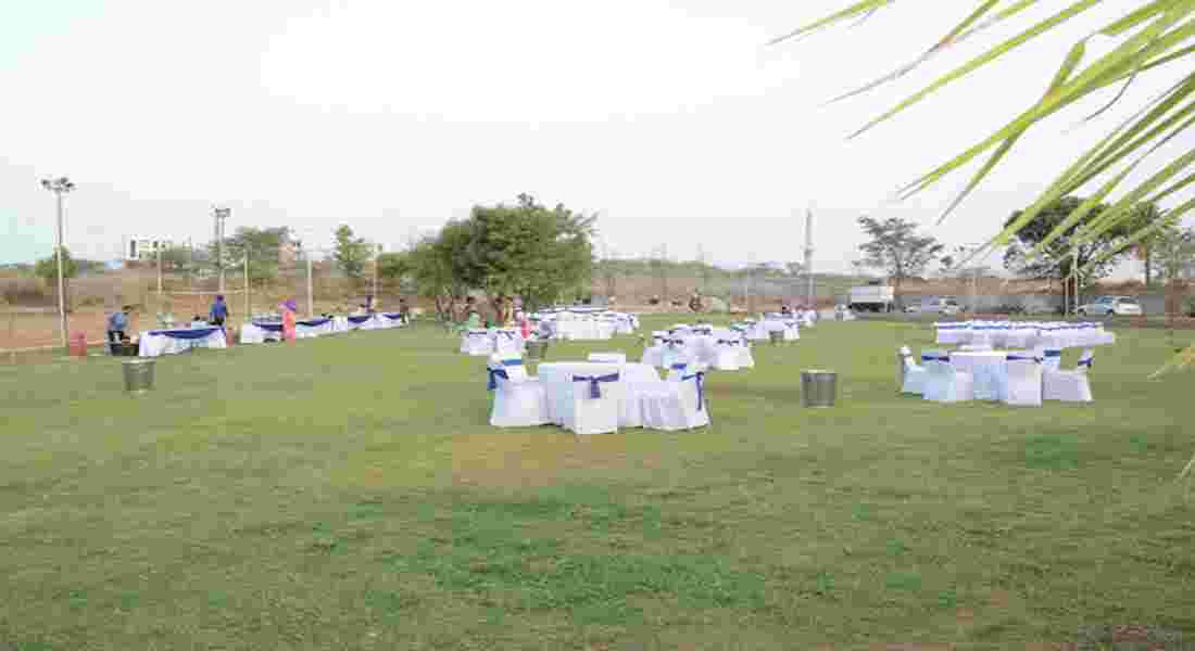 banquet halls in hiran magri