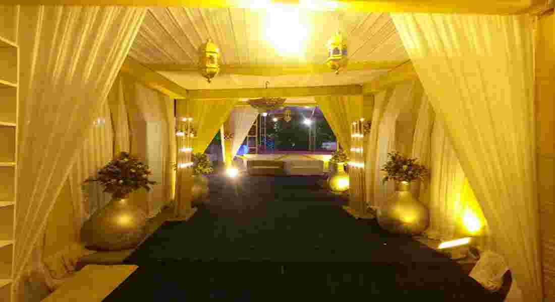 banquet halls in hiran magri