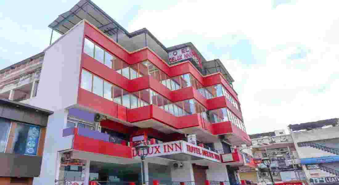 banquet halls in tajganj