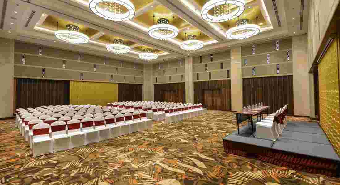 small function halls in tajganj