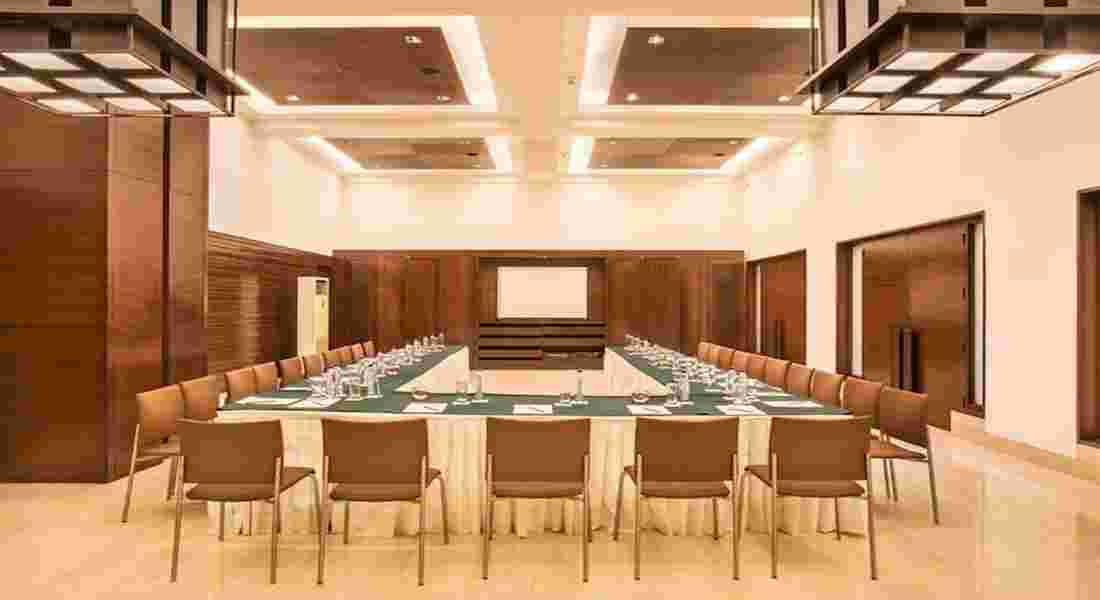 small function halls in tajganj