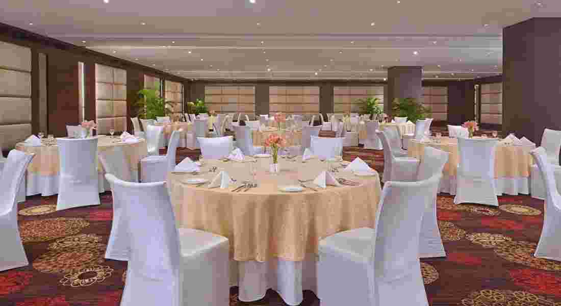 5 star wedding hotels in taj nagari