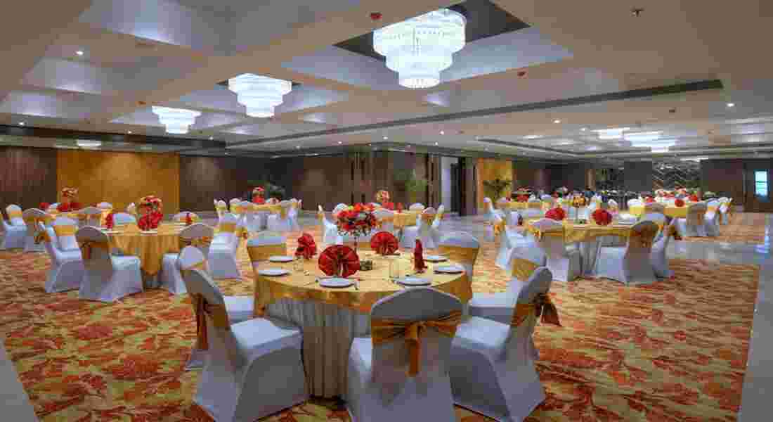 banquet halls in tajganj