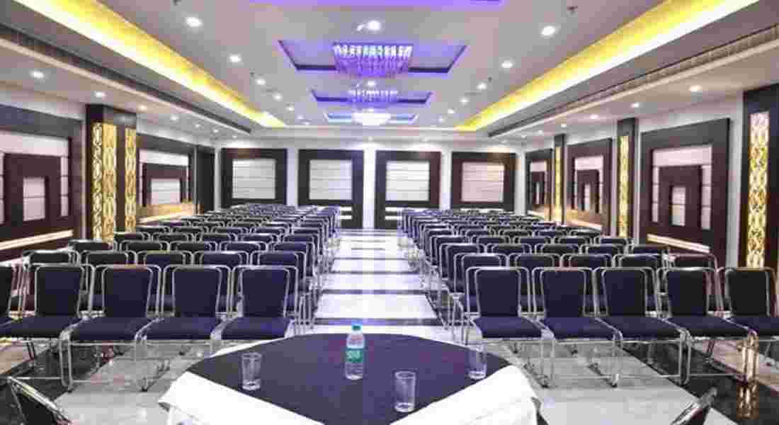 small function halls in tajganj