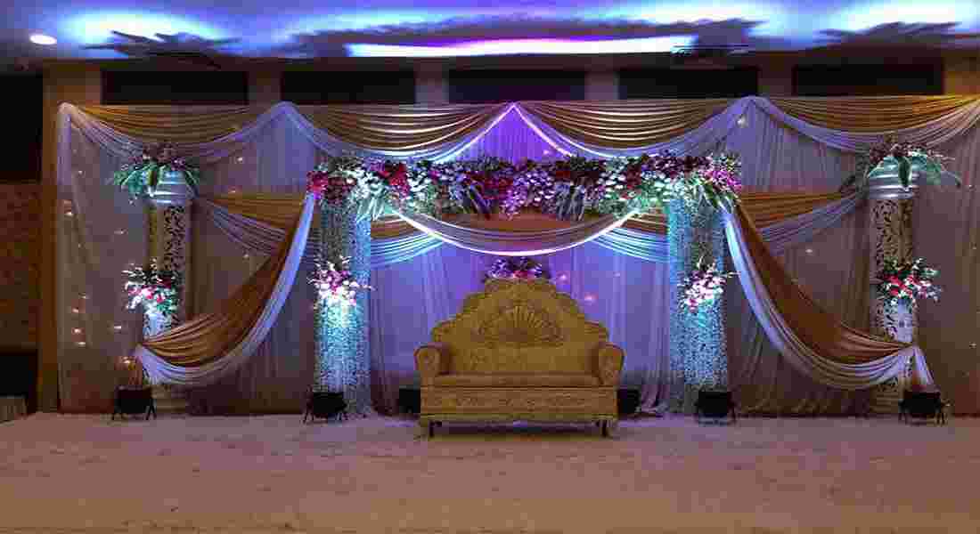 banquet halls in vakil nagar