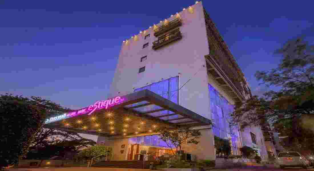 banquet halls in viman nagar