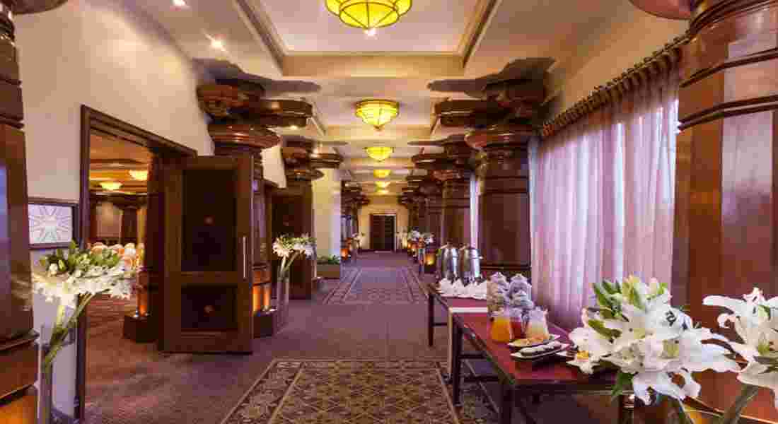 banquet halls in mg road