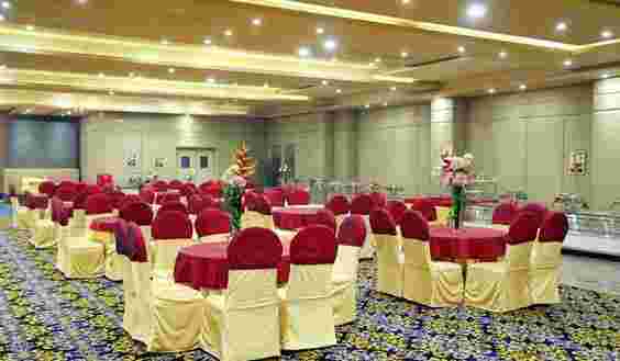 small function halls in raja garden