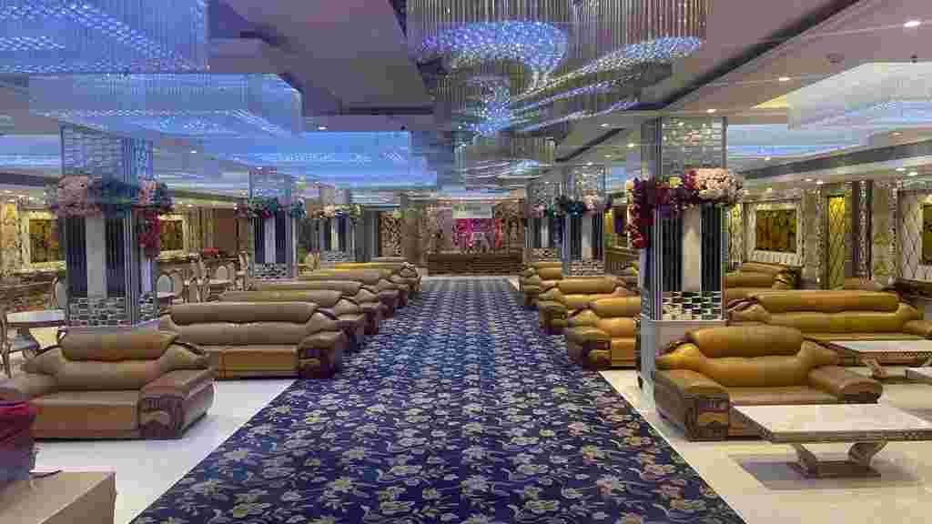 banquet halls in britannia chowk