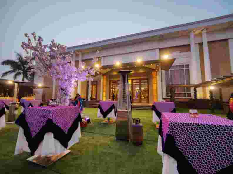 City Park Green Resort