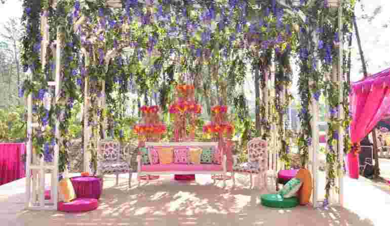 wedding decorators in daryaganj