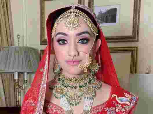 makeup artists in sainik farms