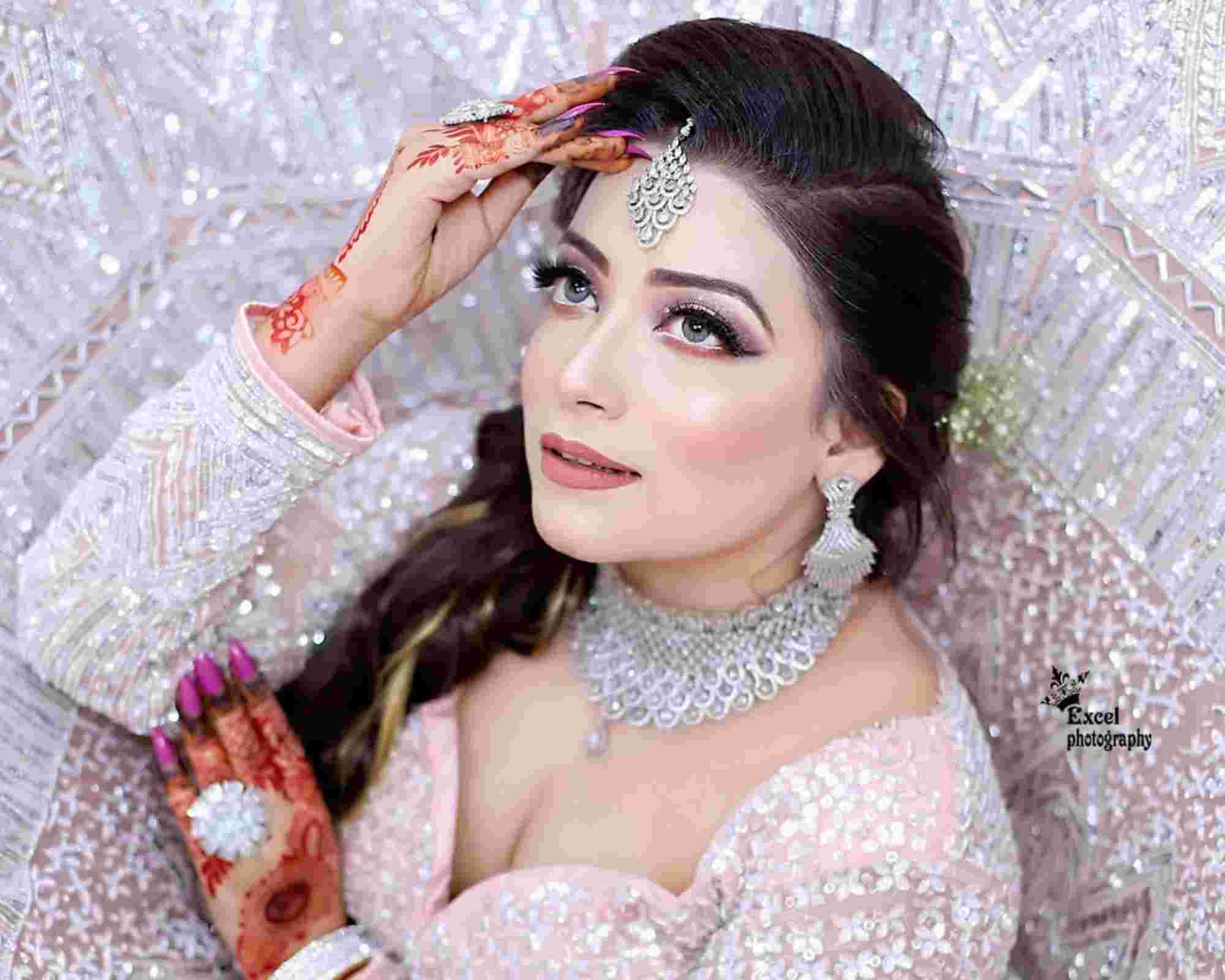 makeup artists in govindpuri