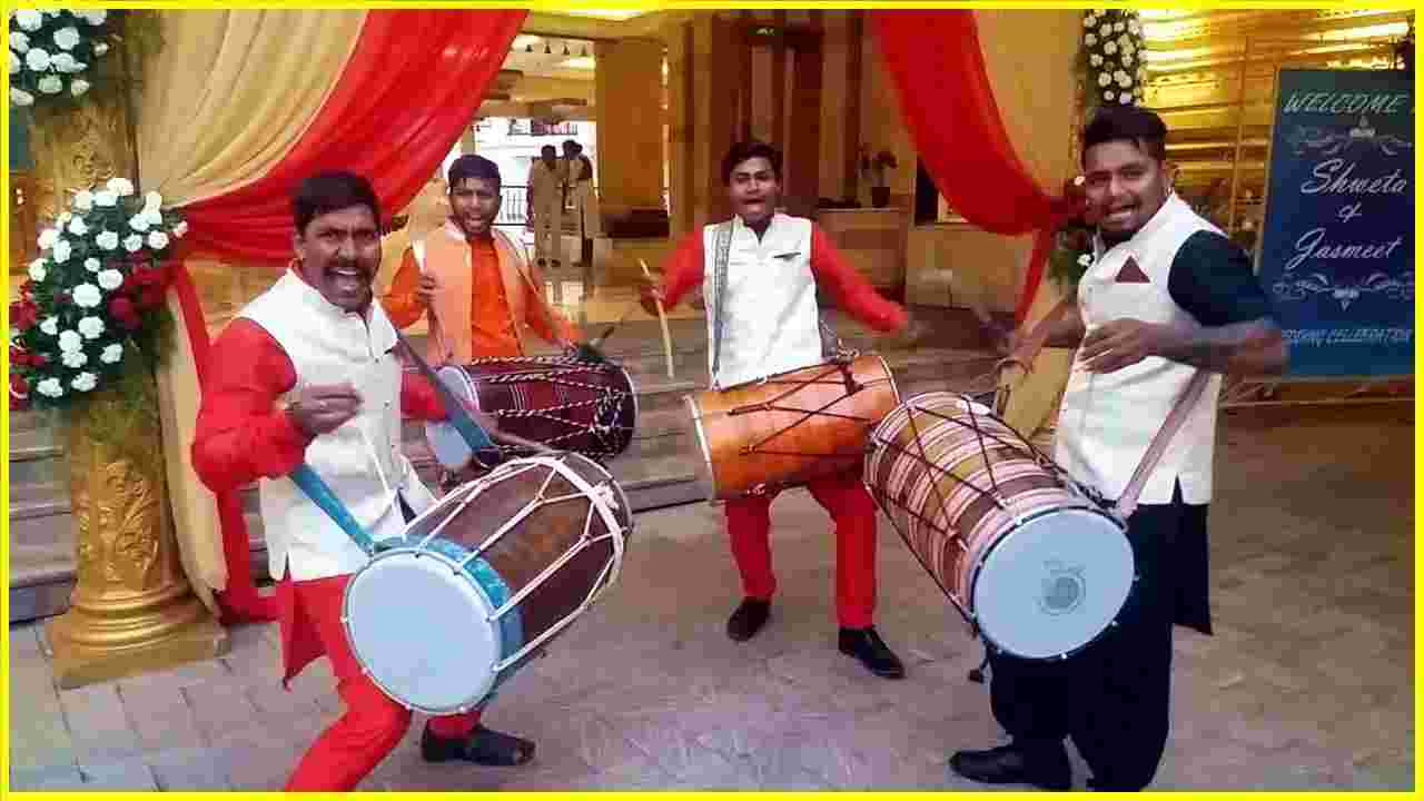 wedding band in sector 6