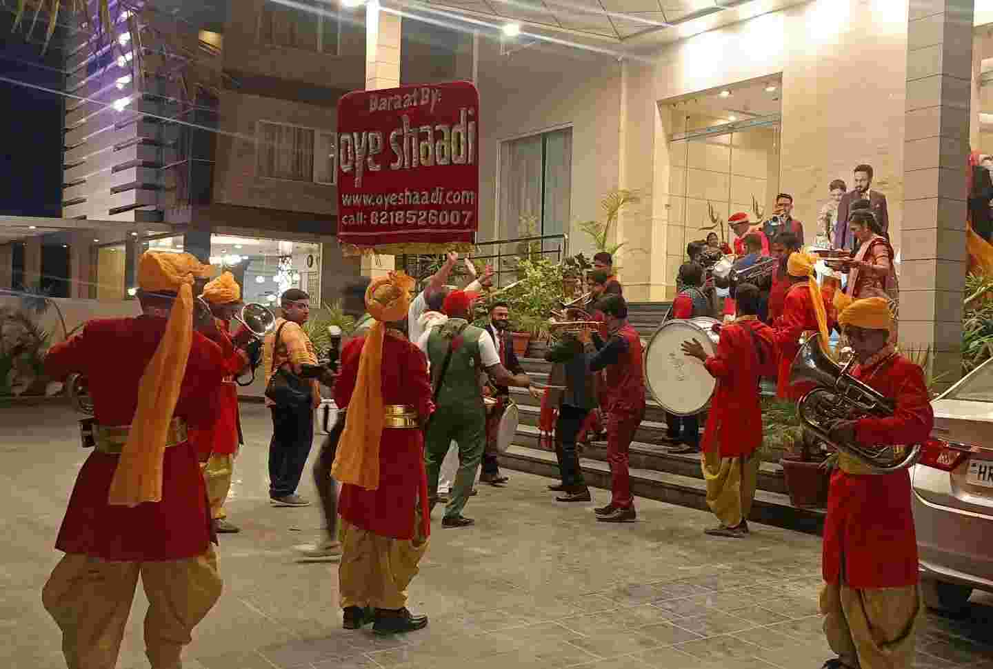 wedding band in dlf phase 2