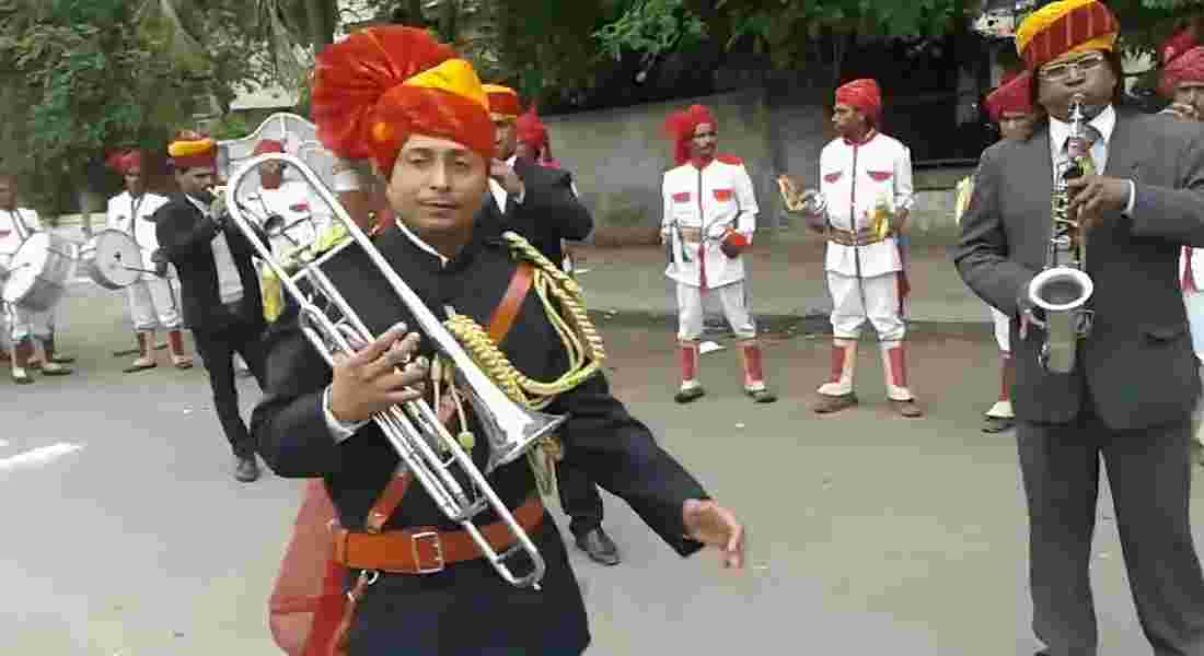 wedding band in sector 6