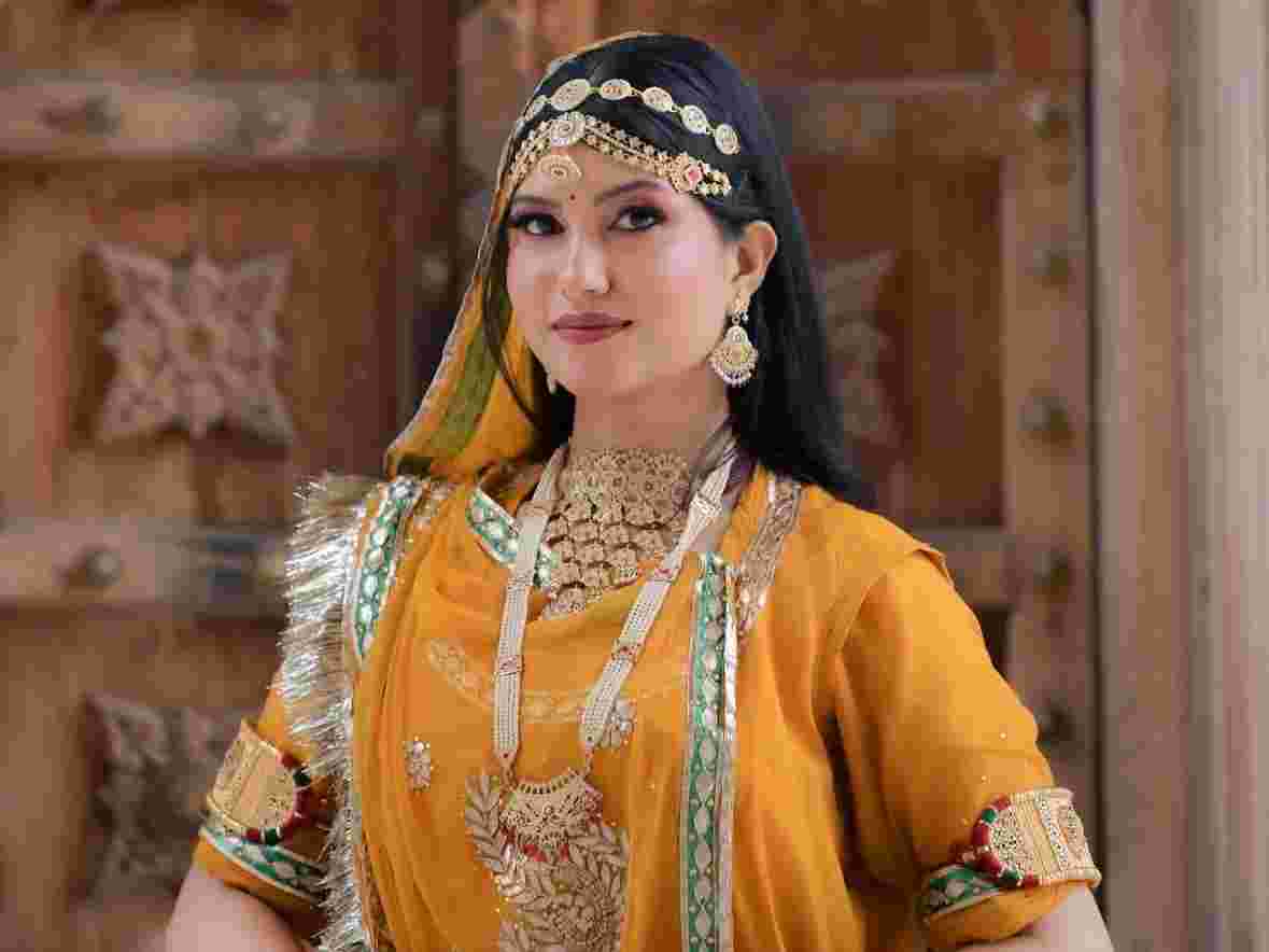 makeup artists in delhi cantt