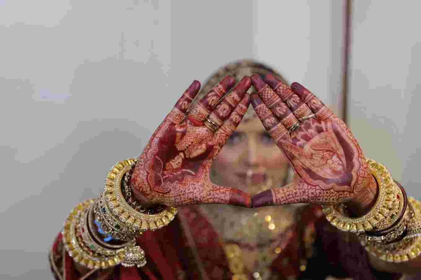 best mehendi artists in gt karnal road industrial area