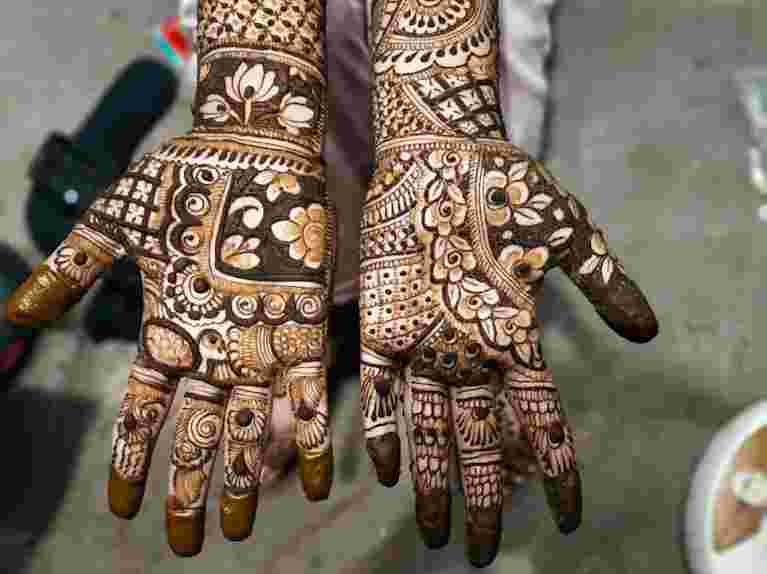 best mehendi artists in shalimar bagh