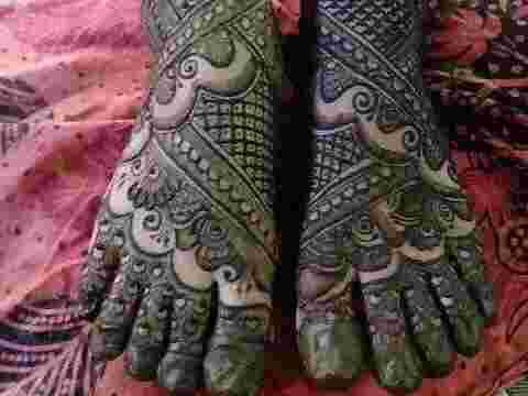 best mehendi artists in shalimar bagh