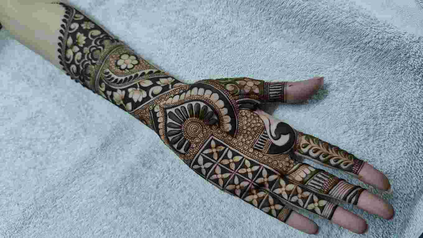 best mehendi artists in shahdara