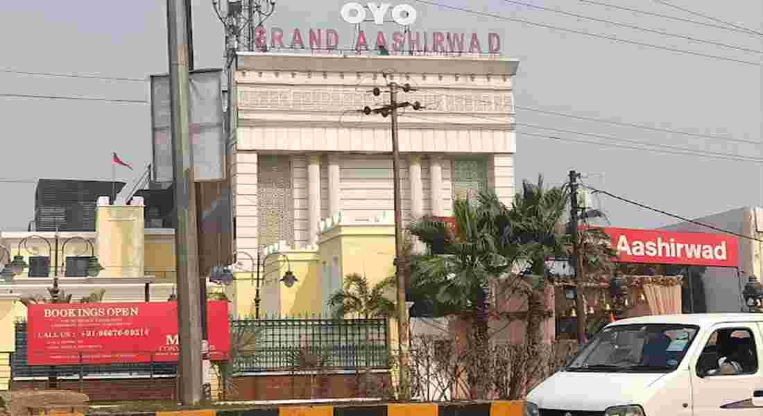 Grand Aashirwad Banquet