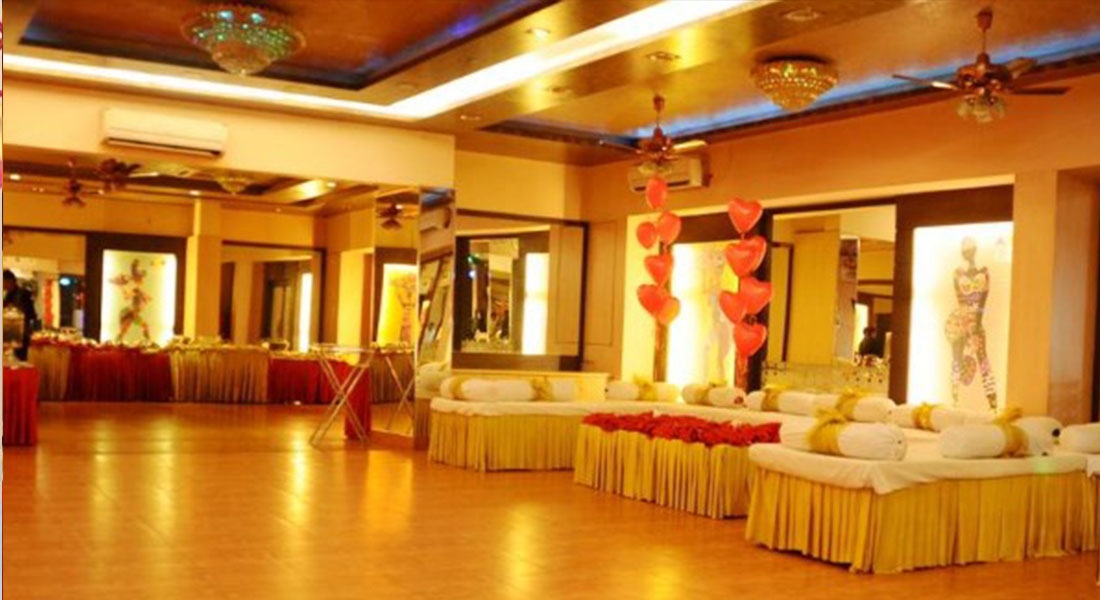 party halls in pitampura