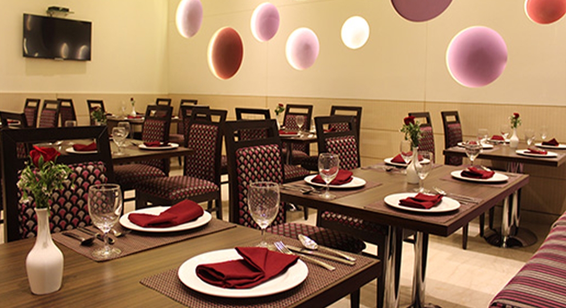 5 star wedding hotels in daryaganj