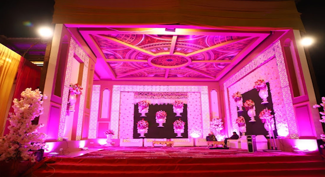 banquet halls in mathura road