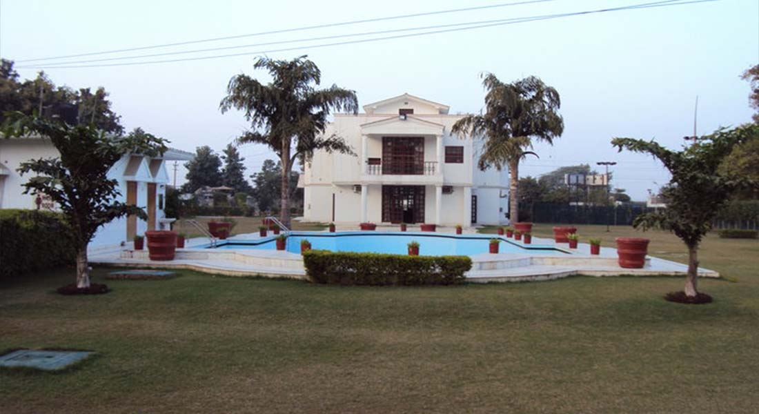 wedding farmhouse in dwarka