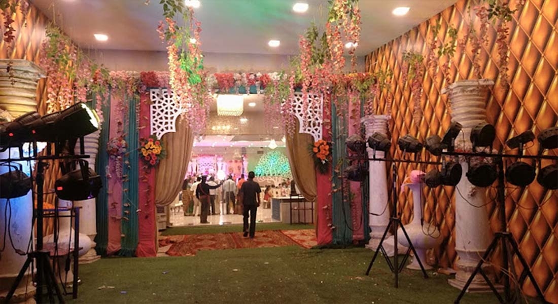 party halls in pandav nagar