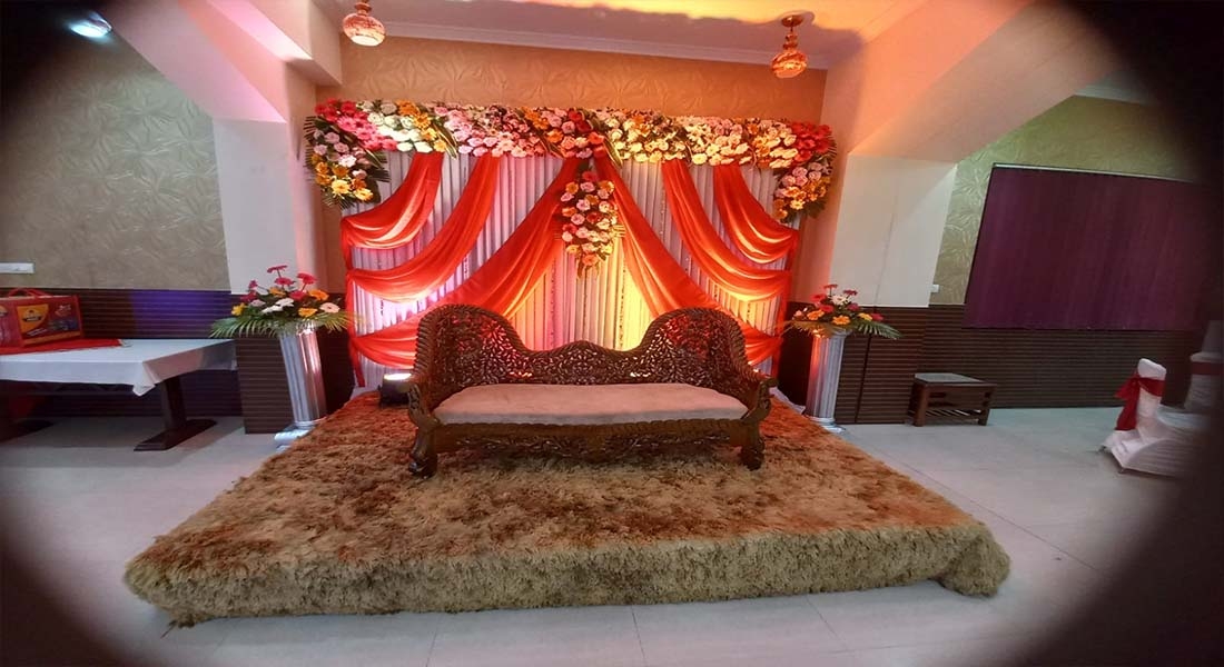 party halls in pandav nagar