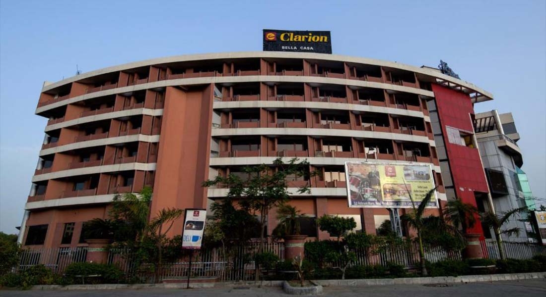 banquet halls in tonk road