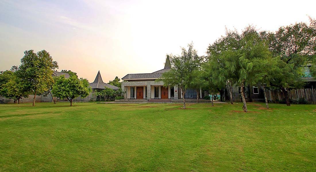 banquet halls in jaisinghpura